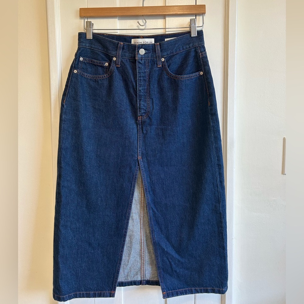 NWOT Aritzia Denim Forum 90’s Halle Skirt